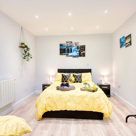 Amazing Place In Finsbury Park Apartment London Exterior photo